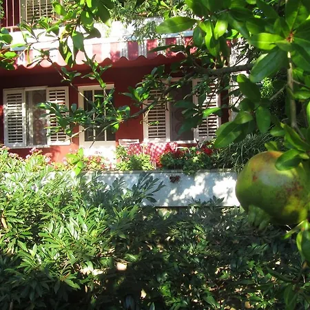 Apartment Petrovic Korcula Town Exterior photo